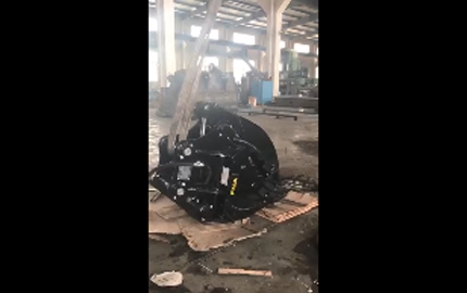 Bagger Daumen