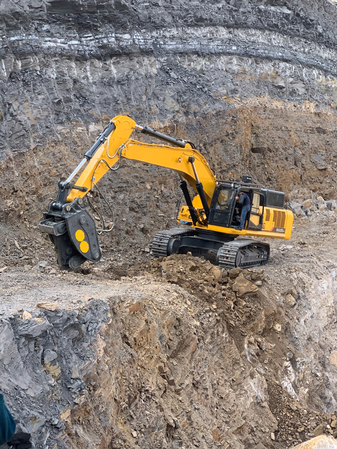 Excavator Quick Attach